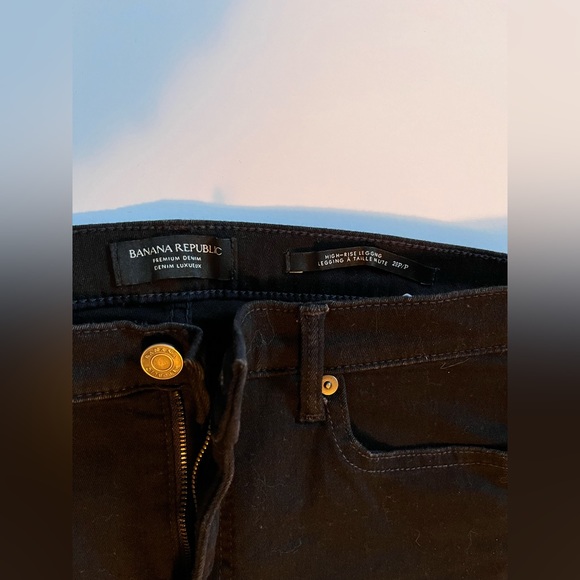 Banana Republic High-Rise Legging Jean - Petite - Picture 4 of 5